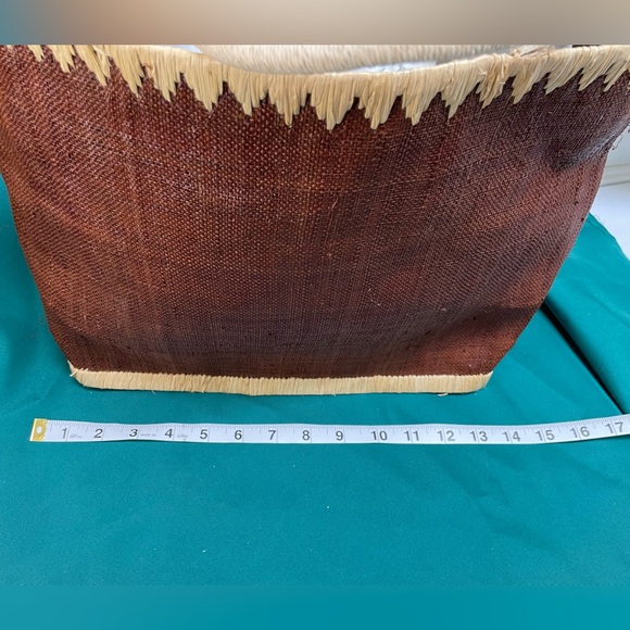 Bath & Body Works Brown and Cream Tote Bag - Picture 7 of 9